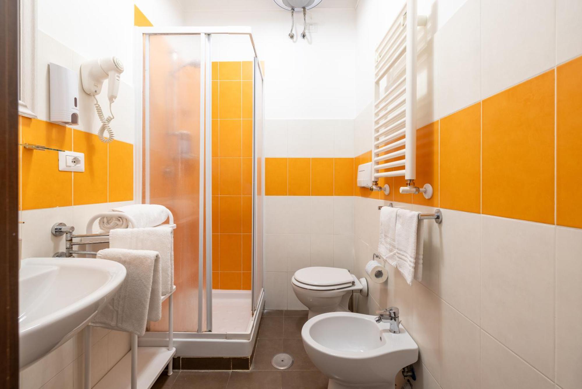 Domus Castroni Scipioni Bed & Breakfast Rome Exterior photo